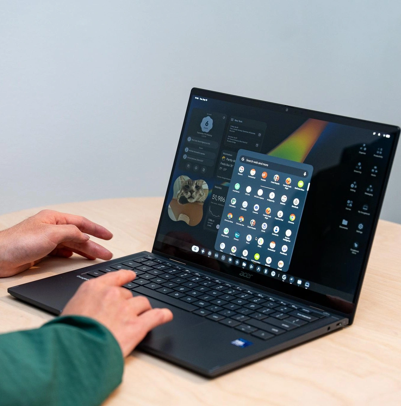 Laptop Acer da linha Googlebook apresentado em evento do Google